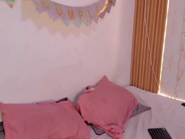twomilkyway live cam on BongaCams