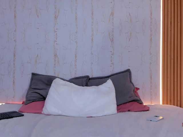 twomilkyway live cam on BongaCams