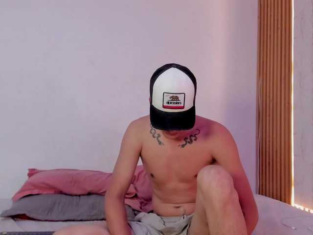 twomilkyway live cam on BongaCams