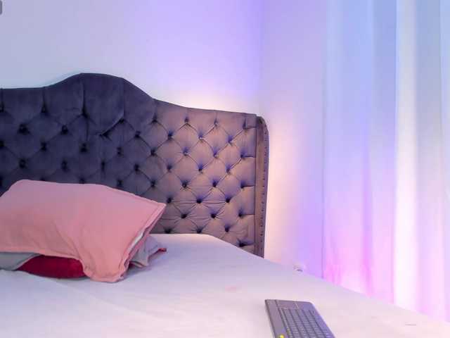 twomilkyway's BongaCams show and profile