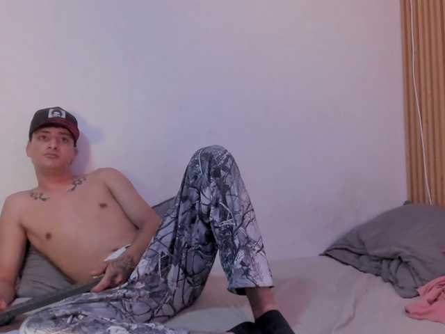 twomilkyway live cam on BongaCams