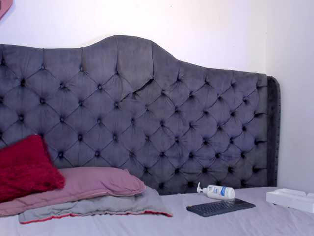 twomilkyway's BongaCams show and profile