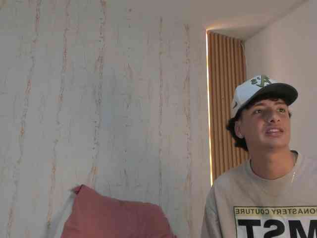 Modelo: two_milkyway