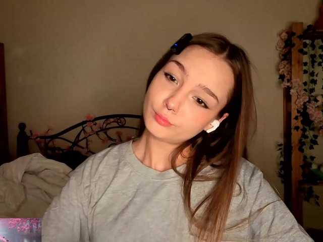 HoneyComfya live cam on BongaCams