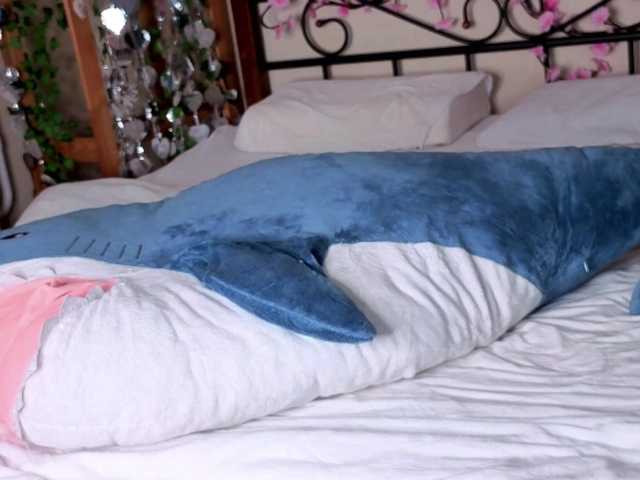 HoneyComfya's BongaCams show and profile