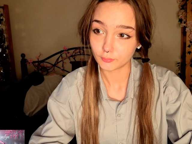 HoneyComfya Live Cam Chat on BongaCams