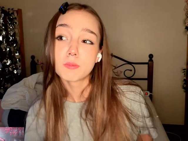 HoneyComfya live cam on BongaCams