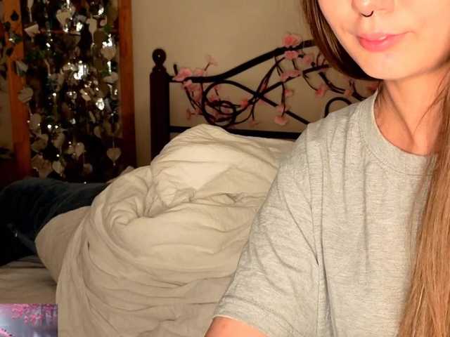HoneyComfya live cam on BongaCams