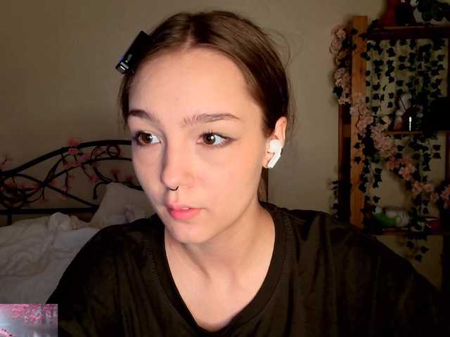 HoneyComfya live cam on BongaCams