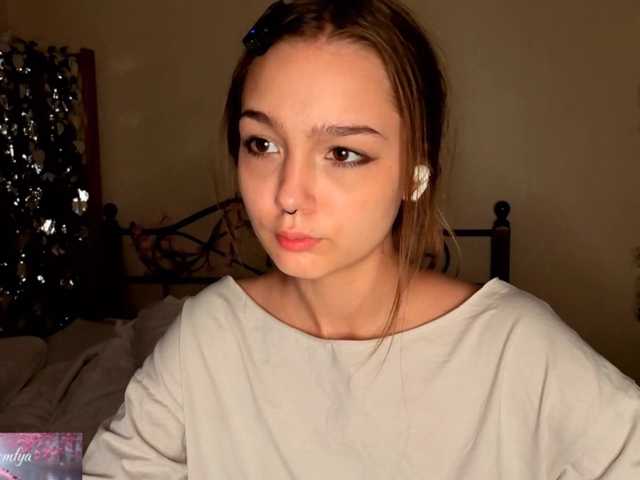 HoneyComfya live cam on BongaCams