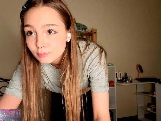 HoneyComfya live cam on BongaCams