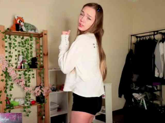 HoneyComfya webcam