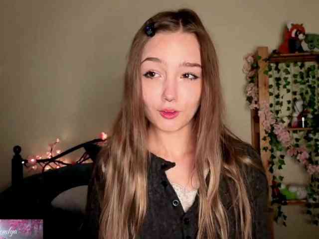 HoneyComfya webcam