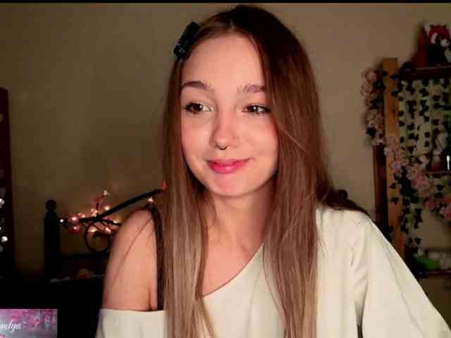 HoneyComfya webcam