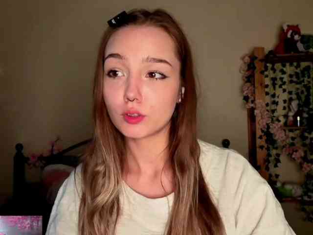 HoneyComfya webcam