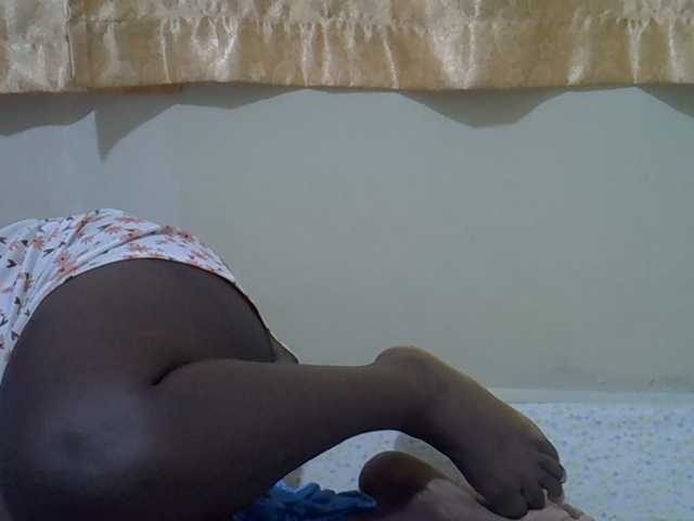 Nana-50 live cam on BongaCams