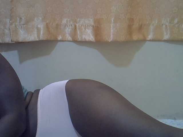Nana-50 live cam on BongaCams