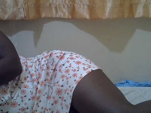 Nana-50 live cam on BongaCams