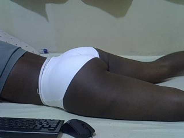 Nana-50 live cam on BongaCams