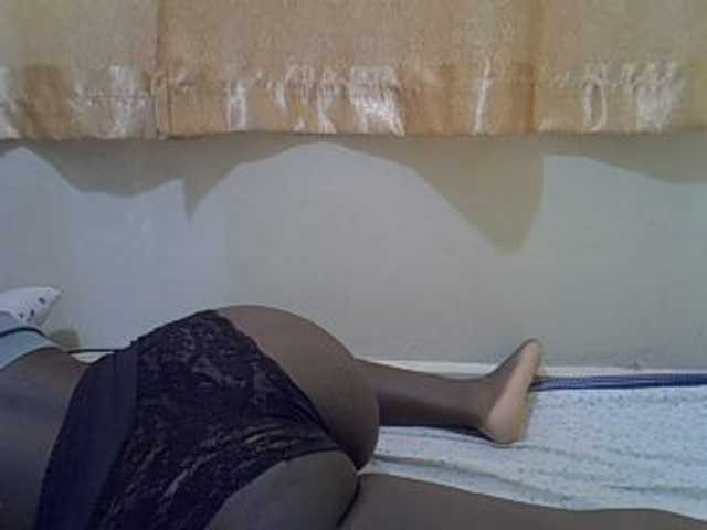 Nana-50 live cam on BongaCams