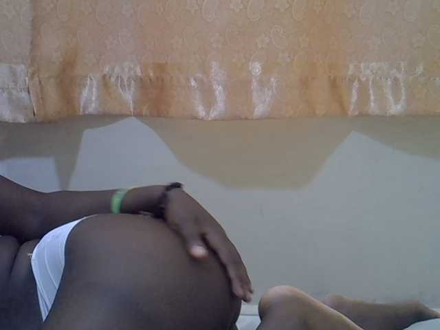 Nana-50 live cam on BongaCams