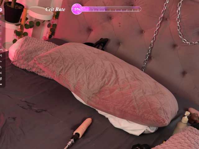 Julcy-Peach live cam on BongaCams