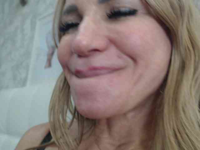 Pamella007