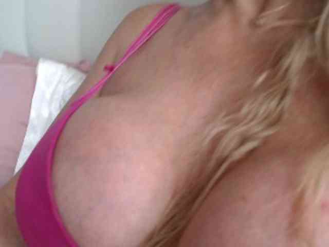 Pamella007