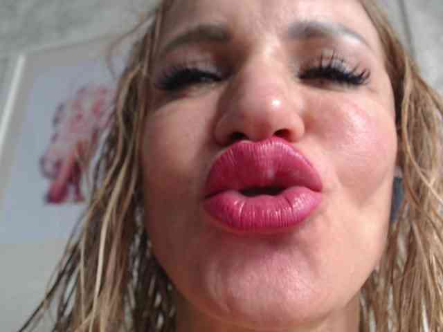 Pamella007 webcam