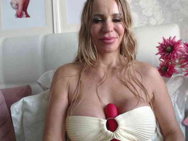 Pamella007 webcam
