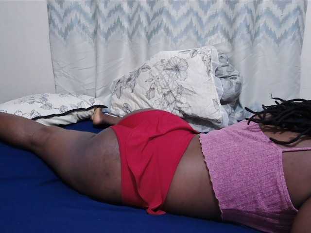 Cutie-lynda, live now on BongaCams