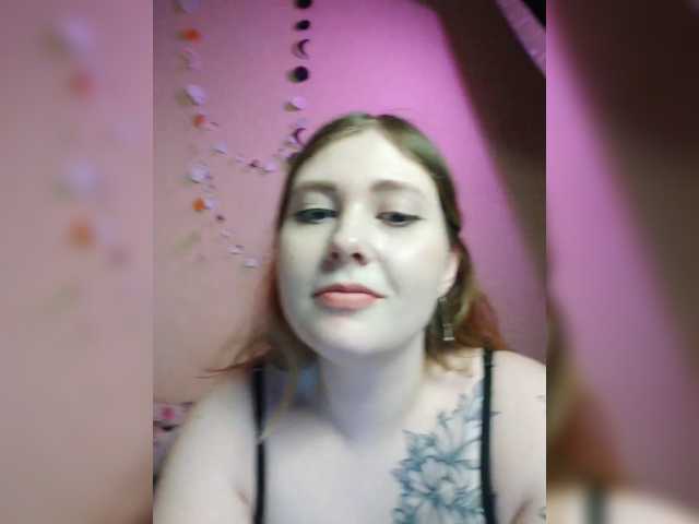 foxyarty live cam on BongaCams