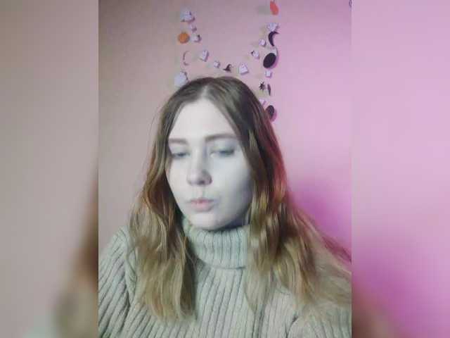 foxyarty, en vivo ahora en BongaCams