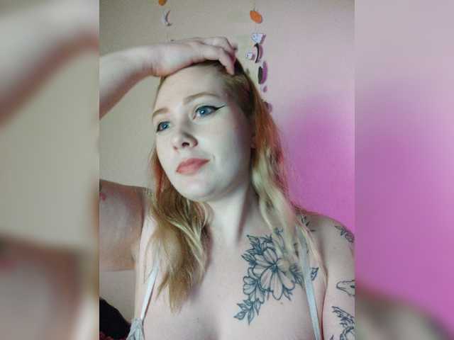 Aria_bb live cam on BongaCams