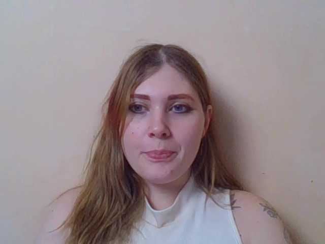 foxyarty live cam on BongaCams
