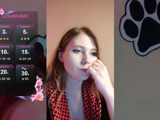 foxyarty live cam on BongaCams
