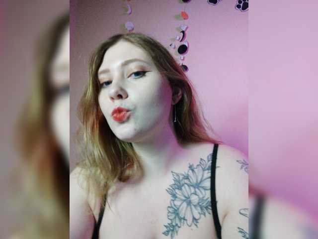 Aria_bb live cam preview