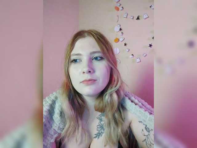 foxyarty live cam on BongaCams