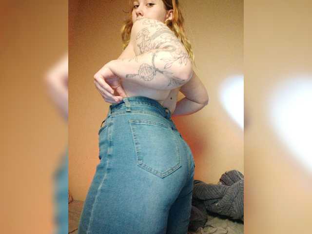 foxyarty