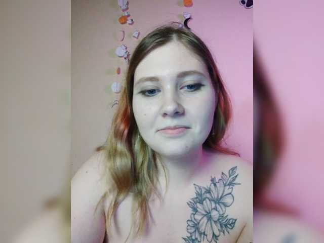 foxyarty live cam on BongaCams