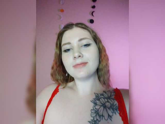 foxyarty live cam on BongaCams