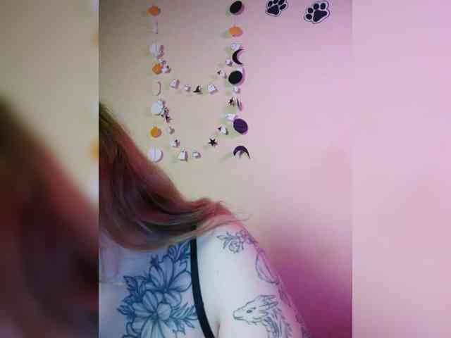 Aria_bb webcam
