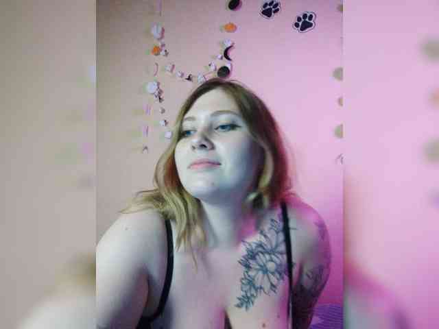 Aria_bb webcam
