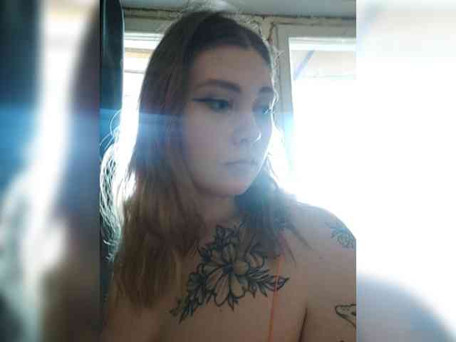 Aria_bb webcam