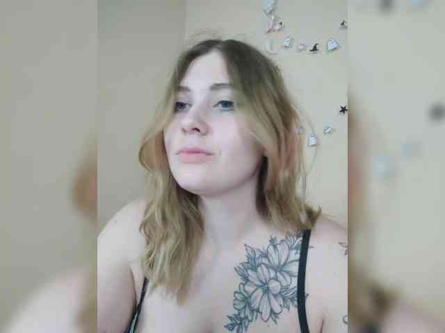 Aria_bb webcam