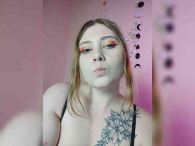 Aria_bb webcam