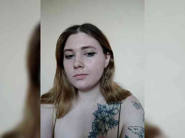 Aria_bb webcam