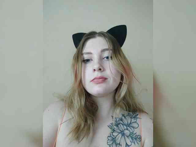 Aria_bb webcam