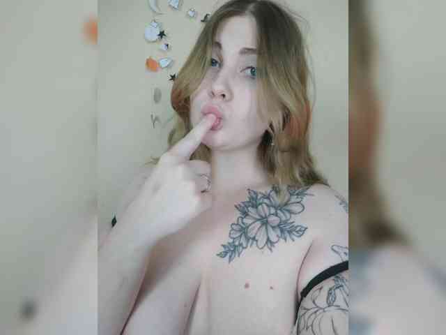 Aria_bb webcam