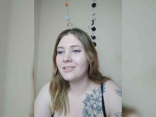Aria_bb webcam